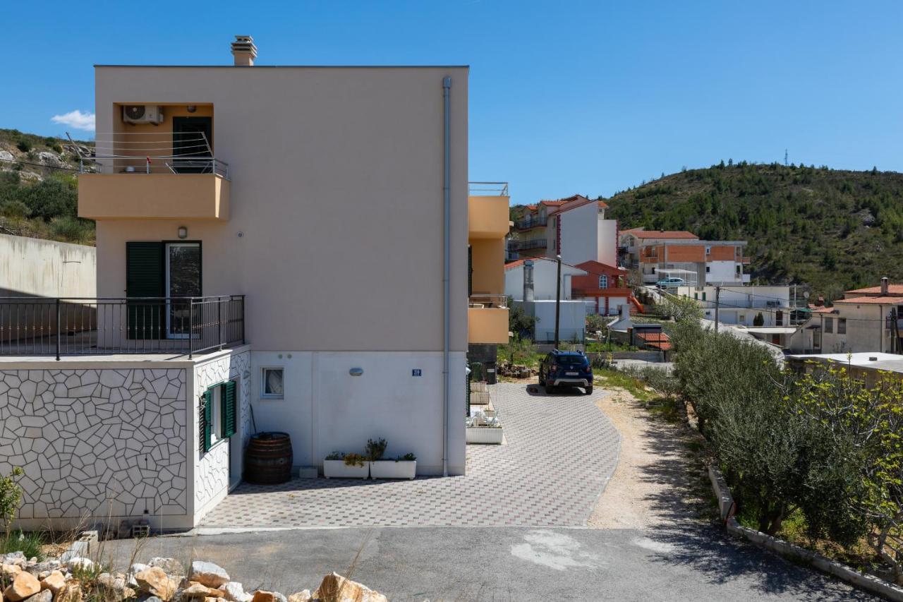 Apartments With A Parking Space Dugi Rat, Omis - 19516 מראה חיצוני תמונה